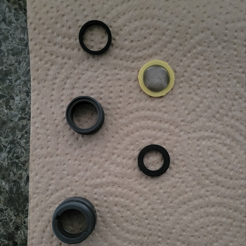 Brita Basic Faucet Mount System (FILTER NOT INCLUDED) - Picture 7 of 16